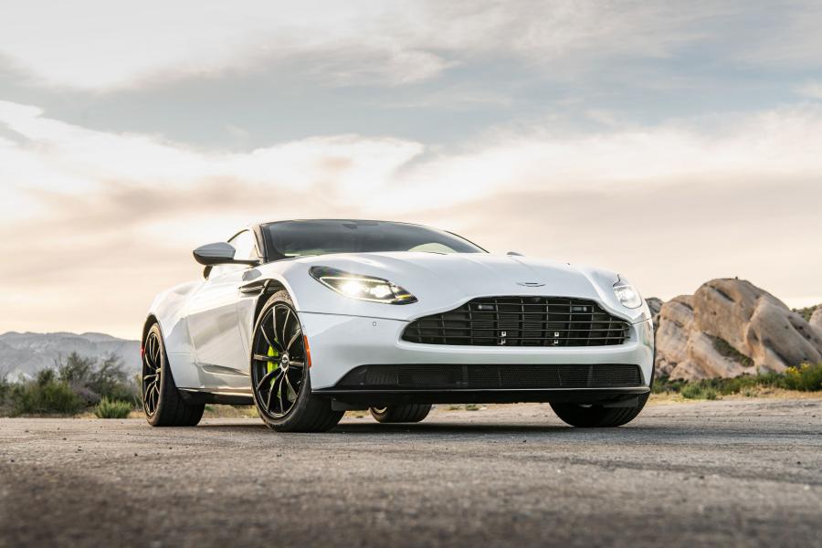  Aston Martin DB11 AMR 2019 года  (NA) (фото 2 из 40)